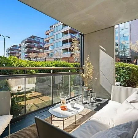Modern & Spacious Apartment! In Apartment