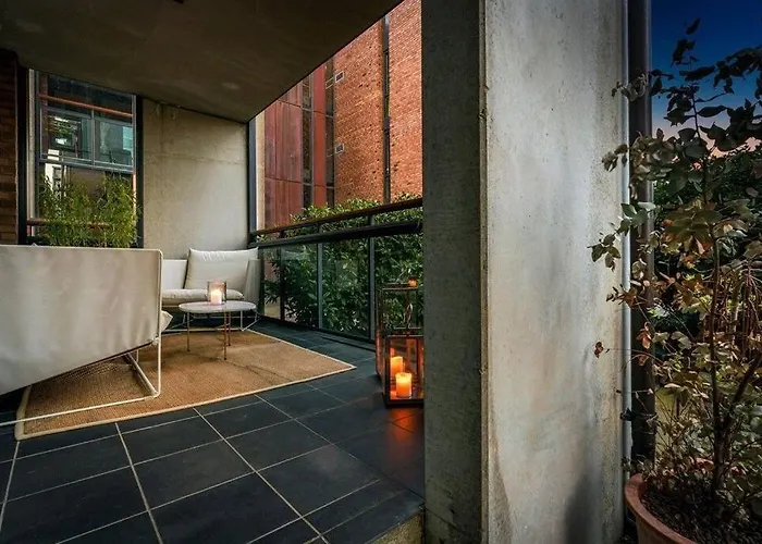 公寓 Modern & Spacious Apartment! In *