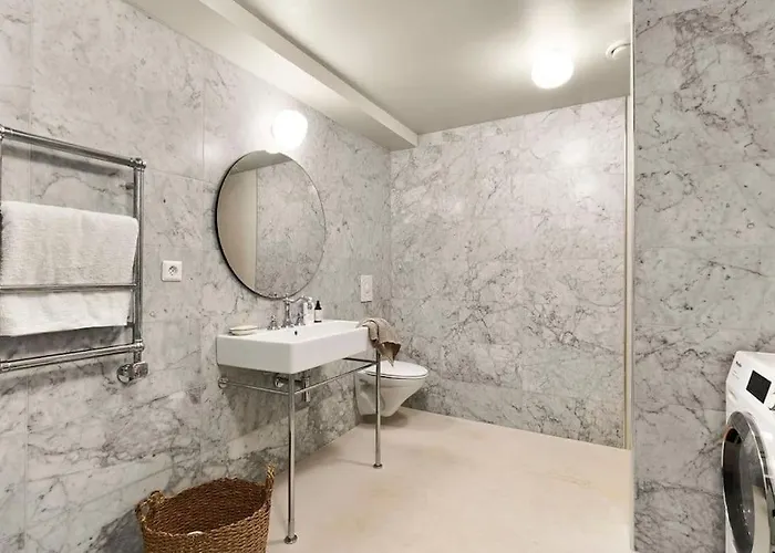 Modern & Spacious Apartment! In 公寓