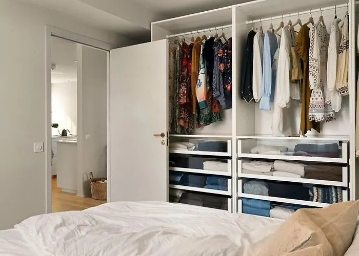 Lägenhet Modern & Spacious Apartment! In